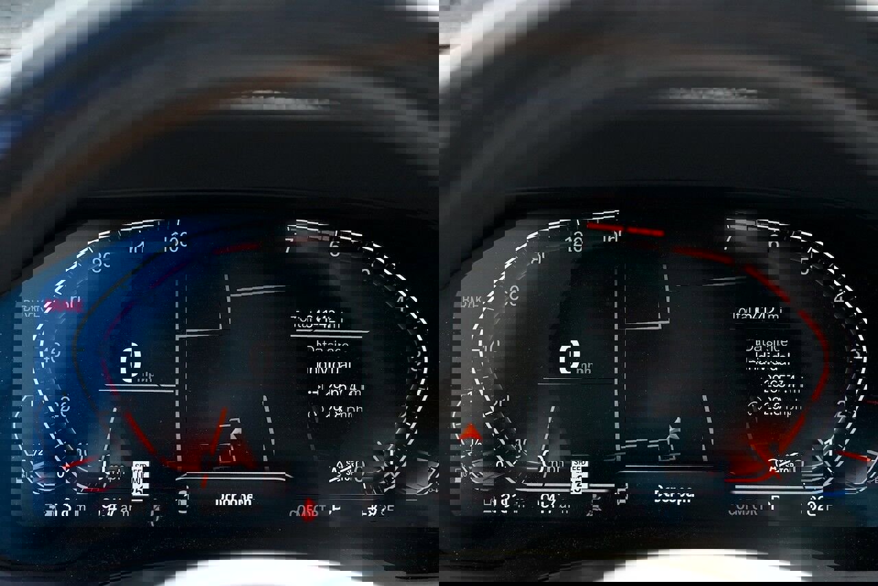 Used 2020 BMW 330i xDrive Sedan w/ M Sport Package image 25