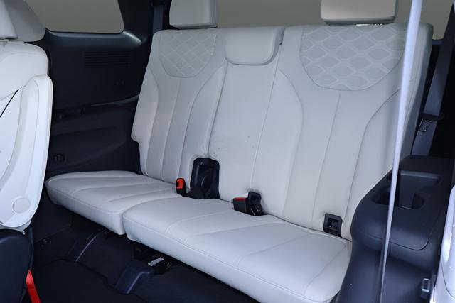 Used 2022 Hyundai Palisade Calligraphy FWD image 18