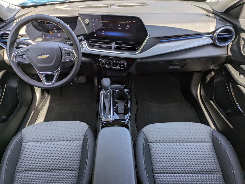 Used 2026 Chevrolet Trax LT w/ Driver Confidence Package FWD image 15