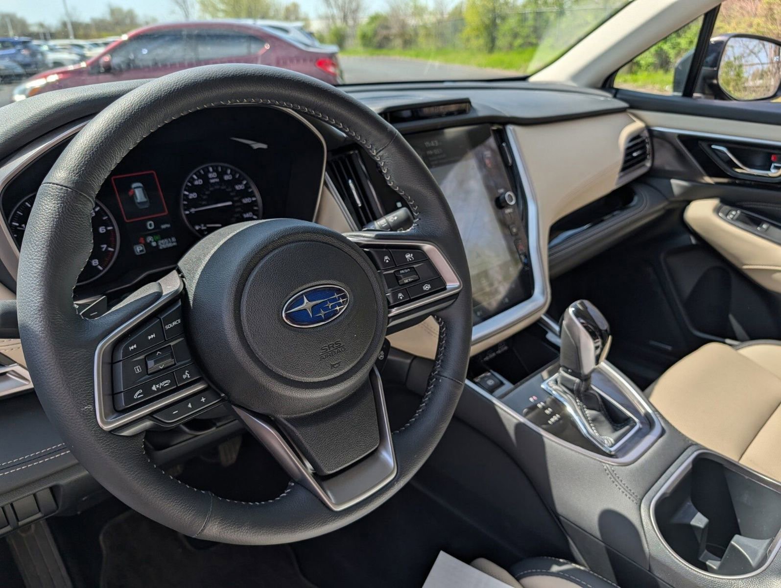 Used 2025 Subaru Outback Limited AWD/4WD image 27