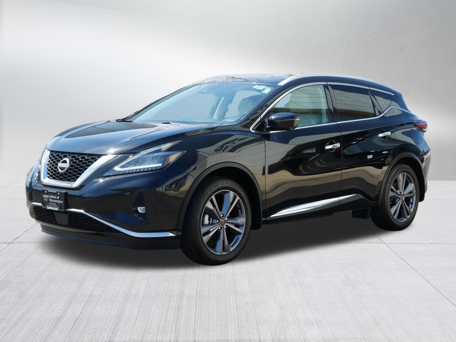 Used 2024 Nissan Murano Platinum w/ Cargo Package AWD/4WD image 3