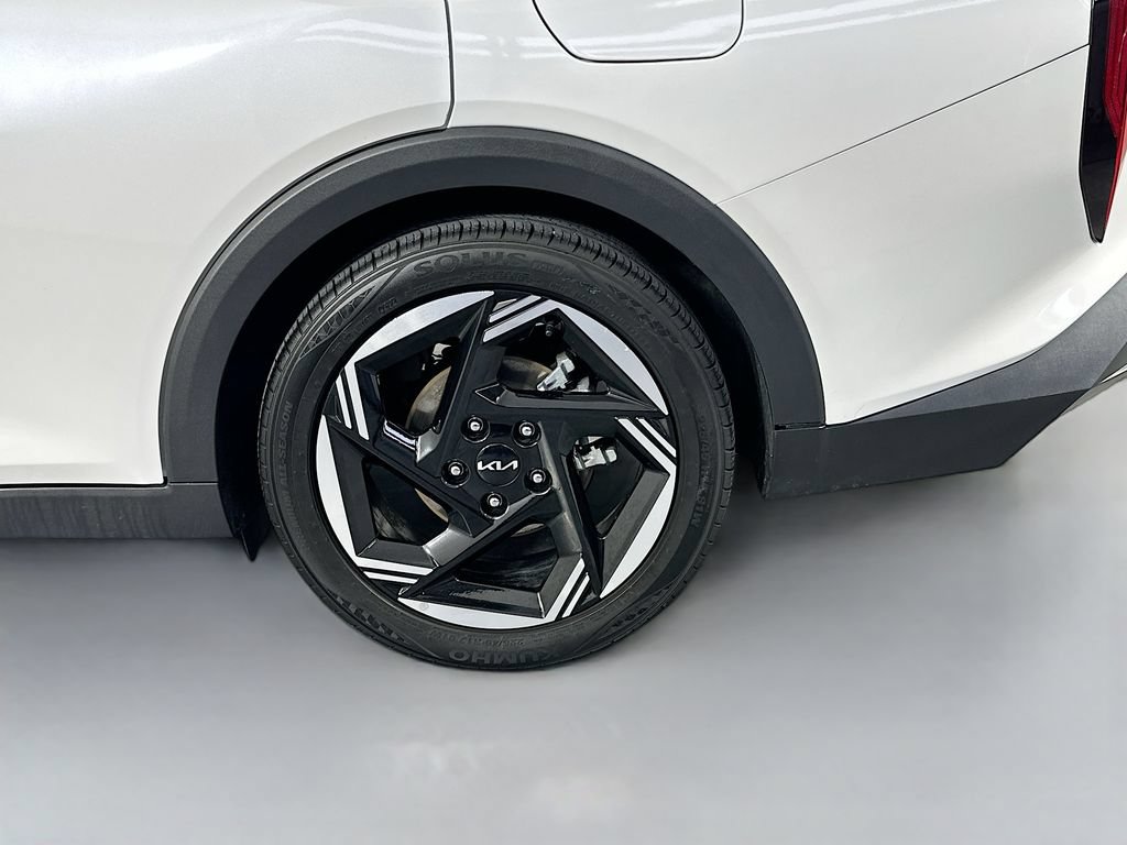 Used 2025 Kia K4 EX FWD image 32