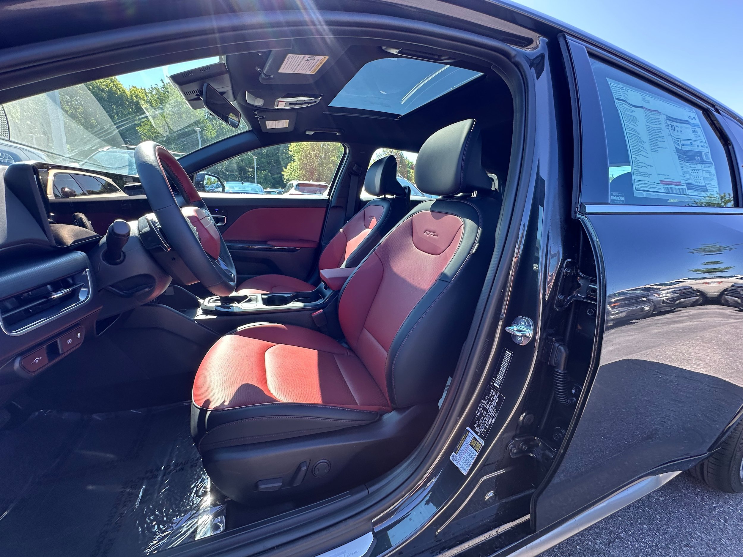 New 2026 Kia K4 GT-Line w/ GT-Line Premium Package FWD image 21