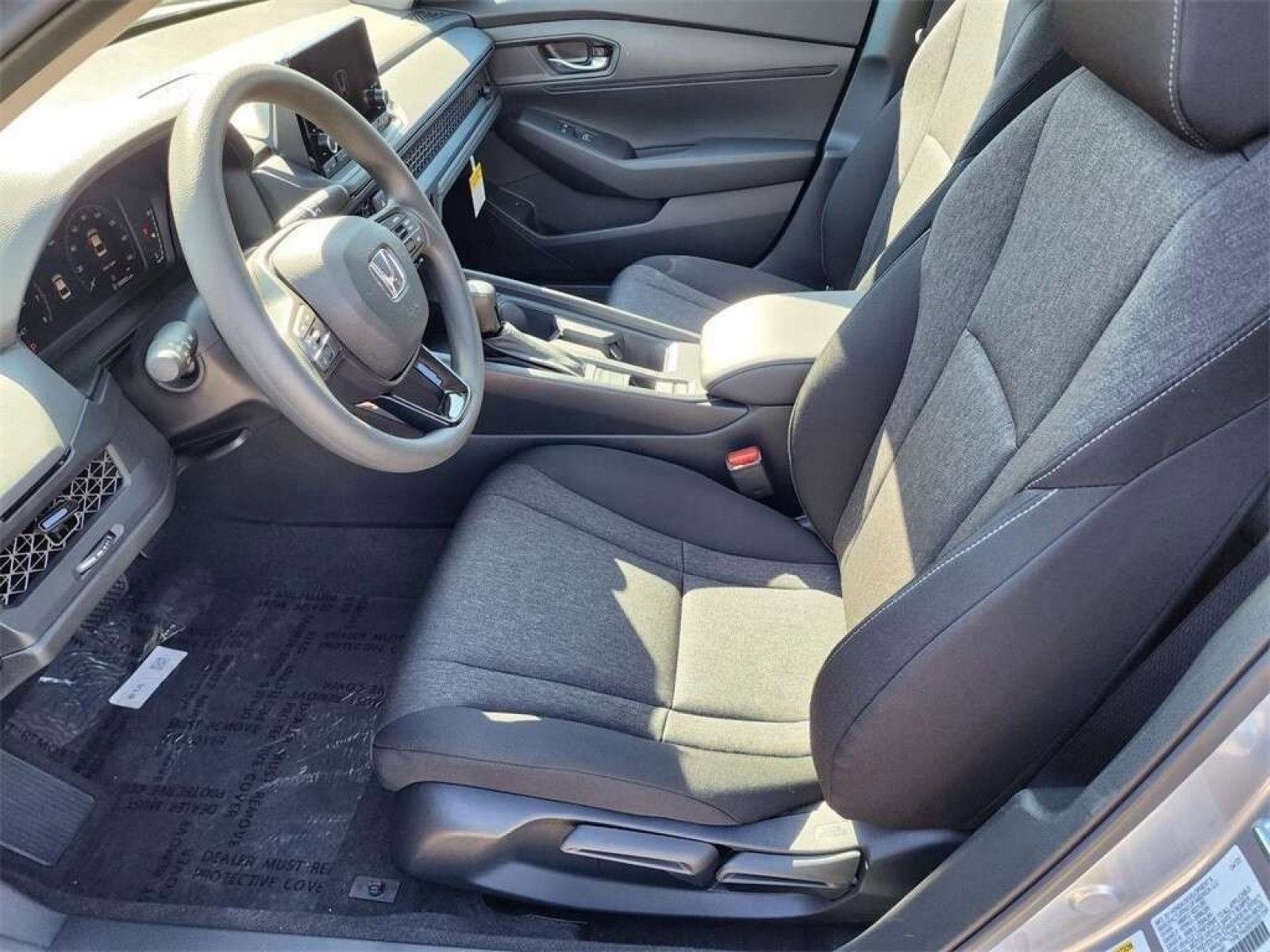 Certified 2023 Honda Accord LX image 17