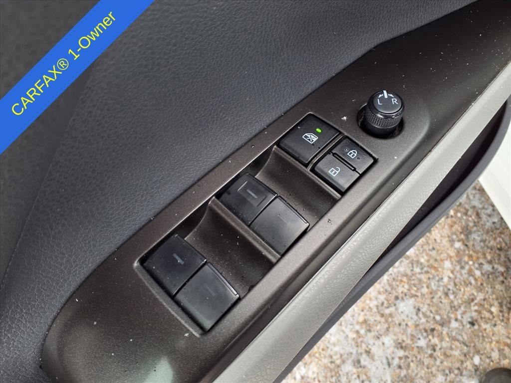 Used 2023 Toyota Camry SE image 15