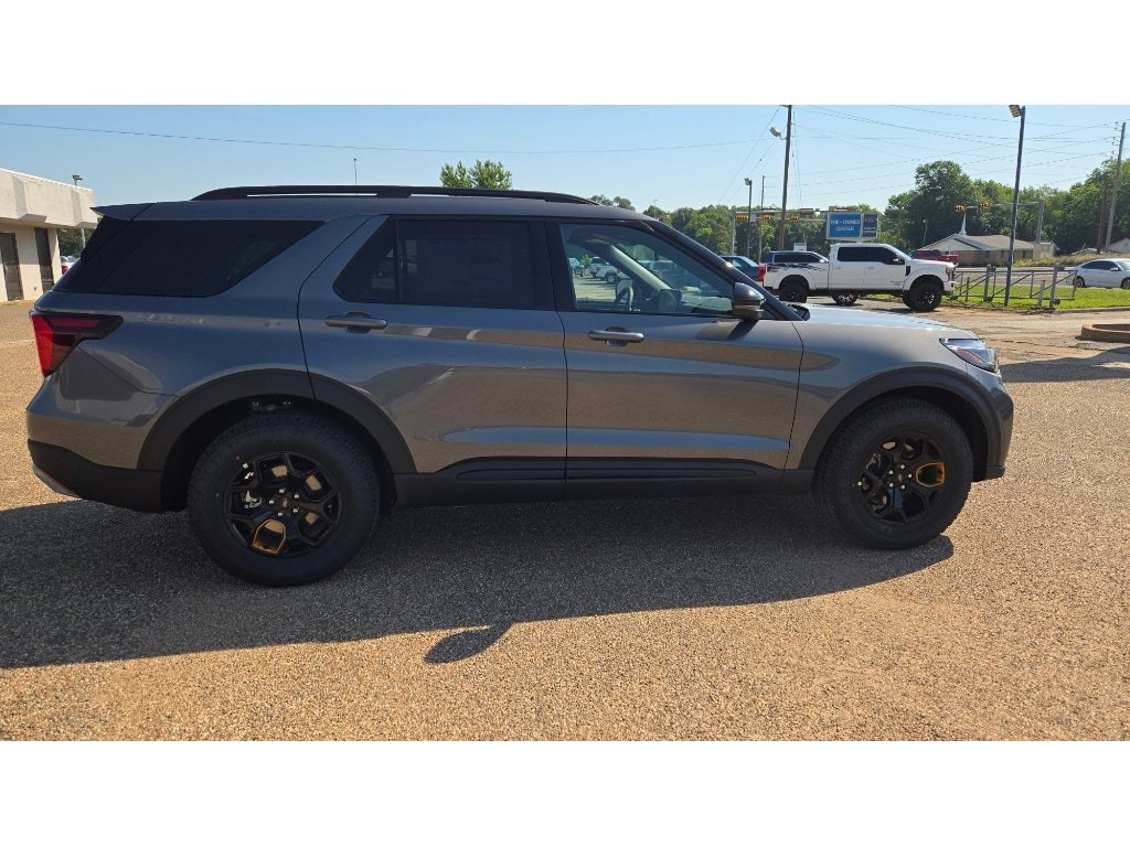New 2026 Ford Explorer Tremor w/ Tremor Ultimate Package AWD/4WD image 6