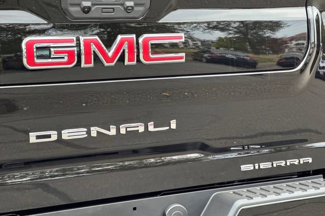New 2026 GMC Sierra 2500 Denali w/ Denali Reserve Package AWD/4WD image 33