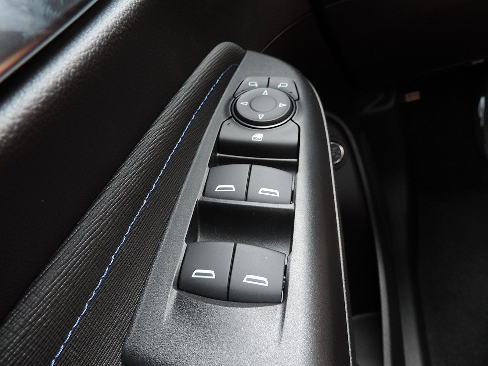 New 2026 Buick Envista Sport Touring w/ Convenience I Package FWD image 17
