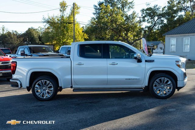 Used 2022 GMC Sierra 1500 Denali w/ Denali Premium Package image 4