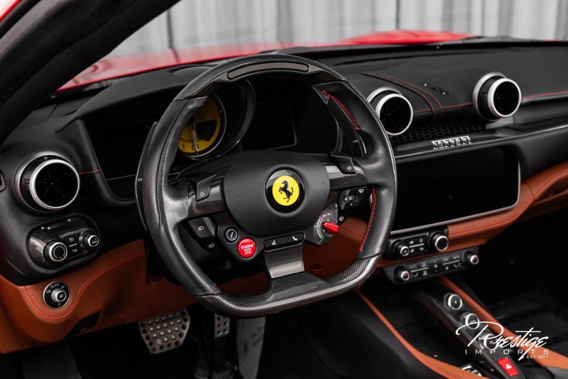 Used 2019 Ferrari Portofino image 38