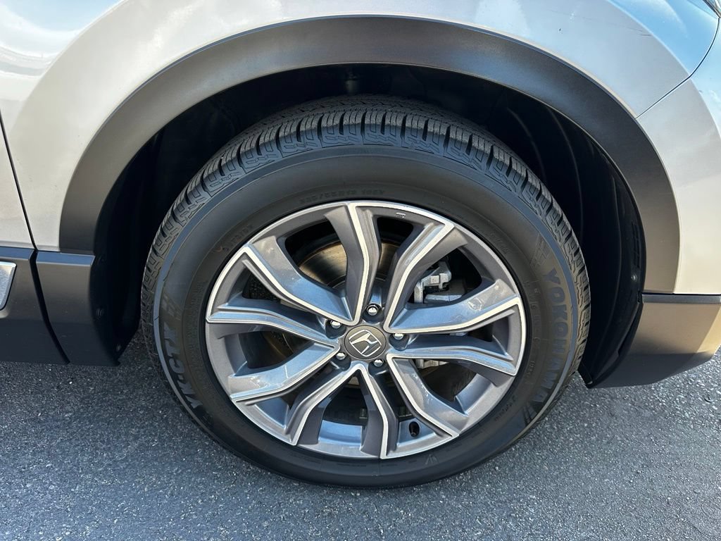 Used 2020 Honda CR-V Touring image 14