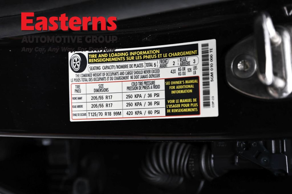 Used 2024 Volkswagen Jetta SE image 32