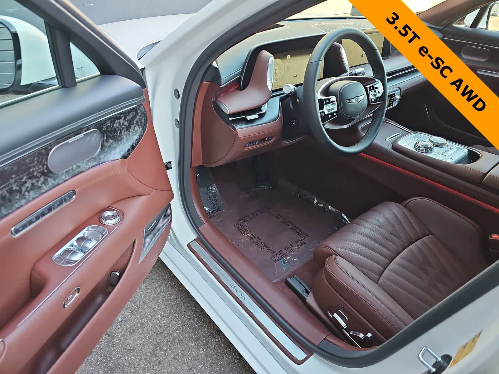 Used 2025 Genesis G90 3.5T image 10