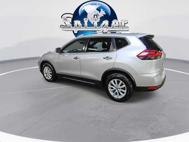Used 2018 Nissan Rogue SV image 6