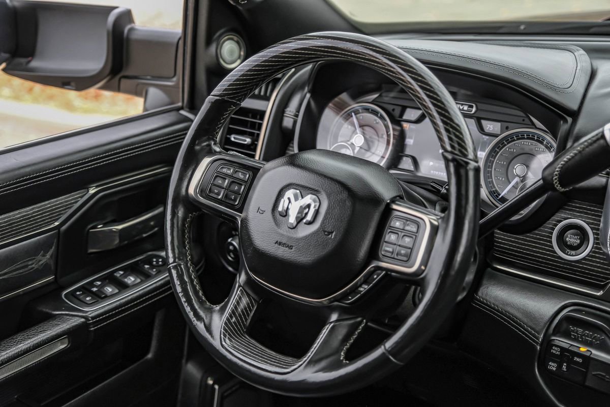 Used 2019 RAM 3500 Limited image 21