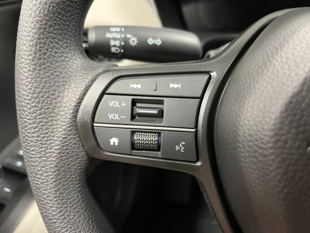 New 2027 Honda HR-V LX image 16