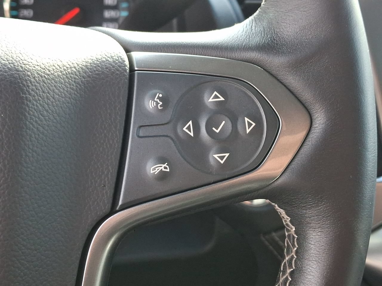 Certified 2018 Chevrolet Tahoe LT AWD/4WD image 18