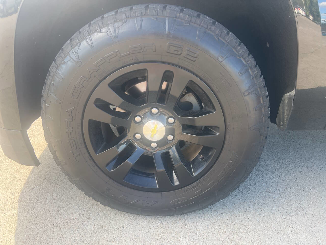 Used 2015 Chevrolet Tahoe LT image 14