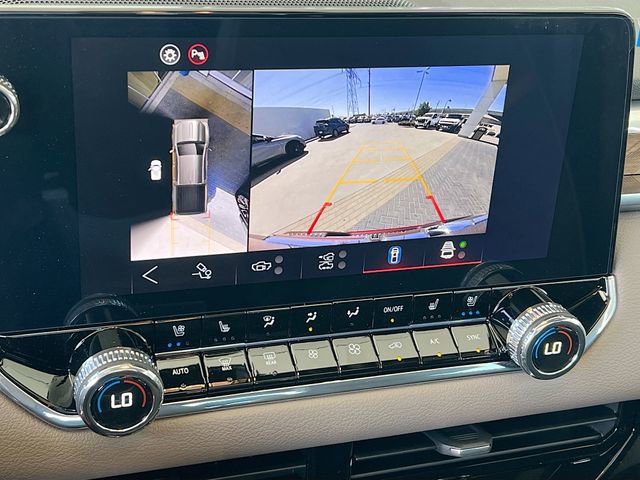 New 2026 GMC Canyon Denali image 9