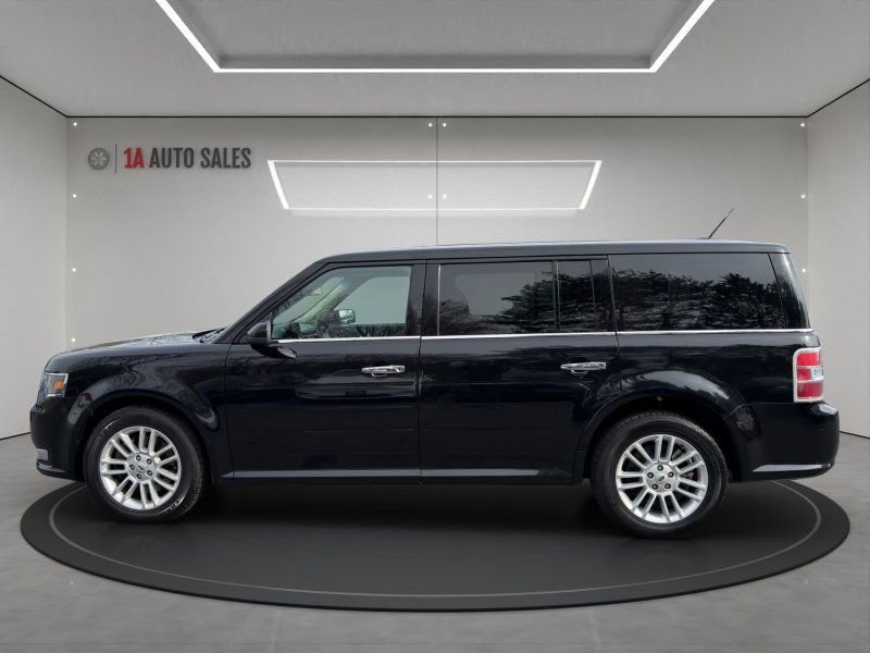 Used 2019 Ford Flex SEL image 2