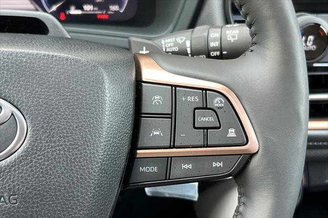 Certified 2026 Toyota Grand Highlander AWD Hybrid image 29