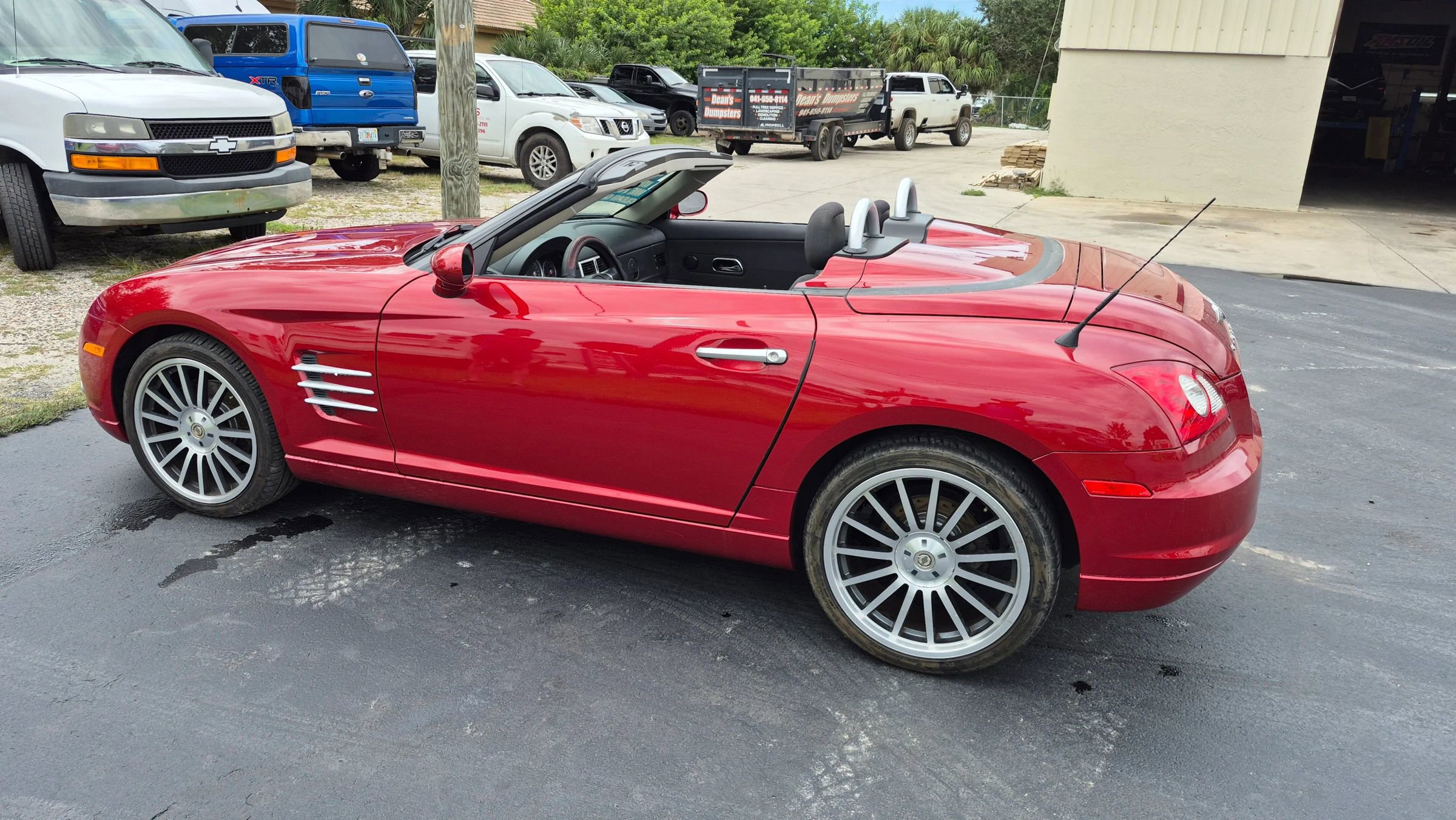 Used 2007 Chrysler Crossfire Convertible w/ Special Edition Group image 26