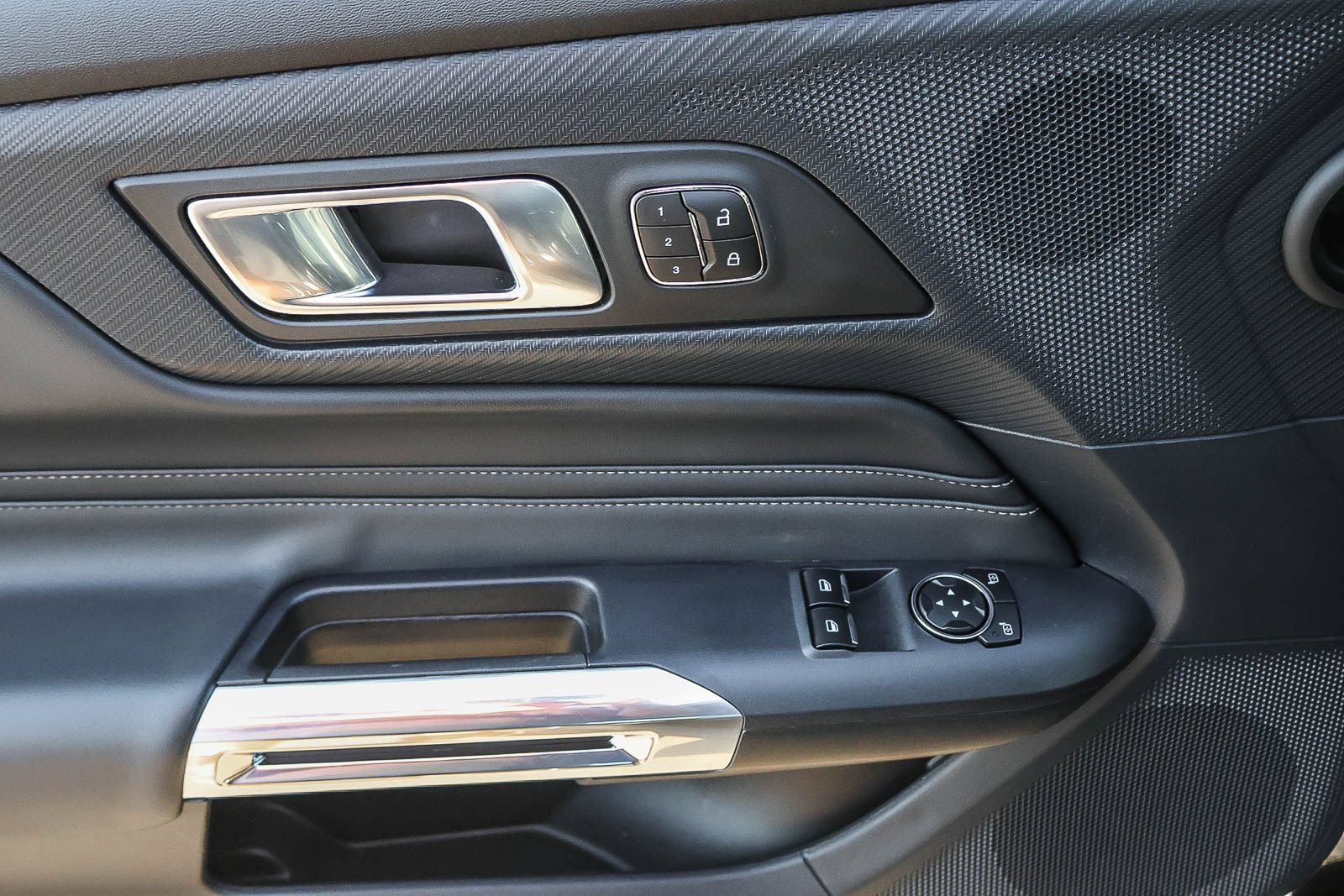 Used 2024 Ford Mustang GT Premium RWD image 29