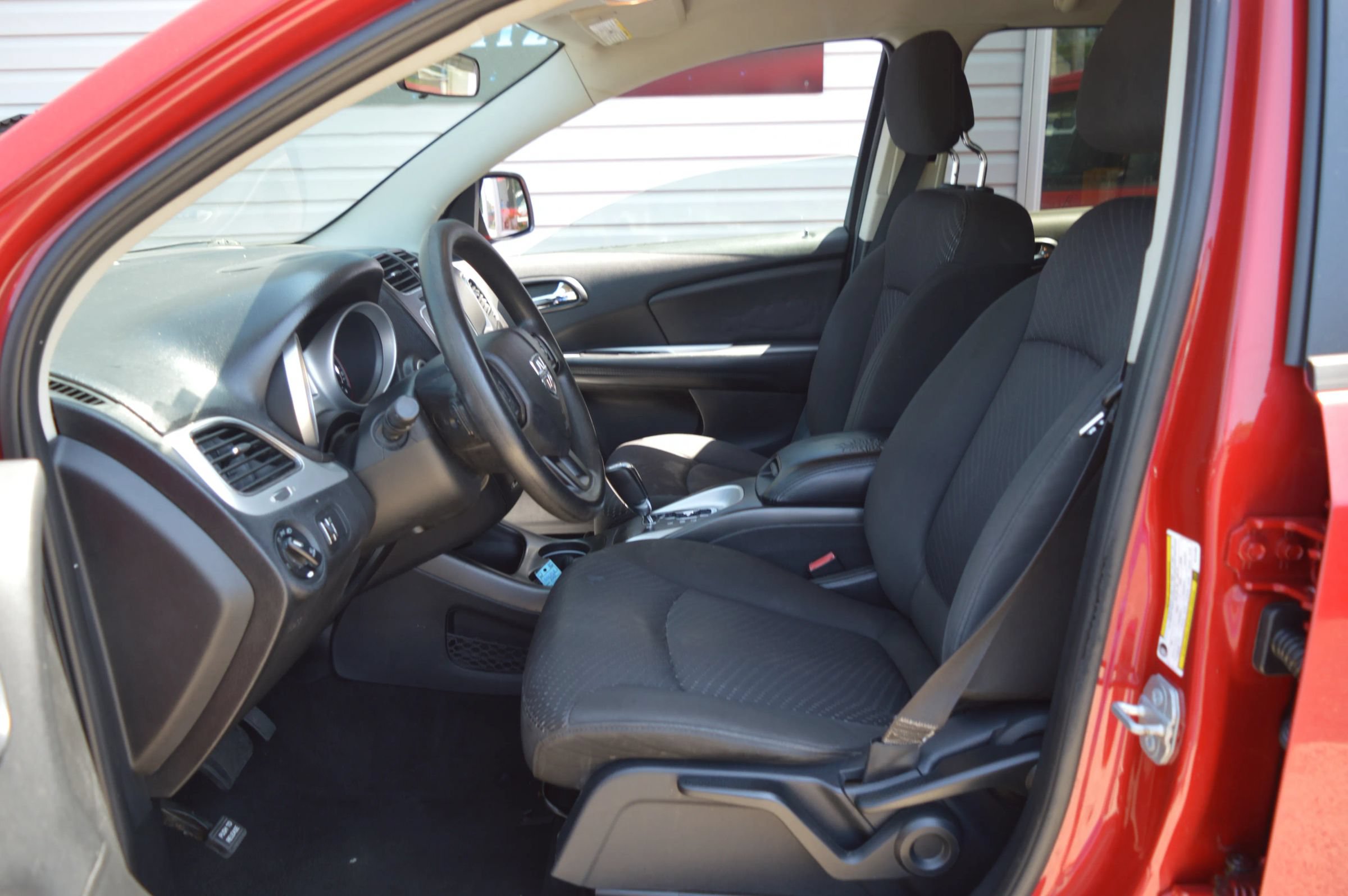 Used 2016 Dodge Journey SXT FWD image 10