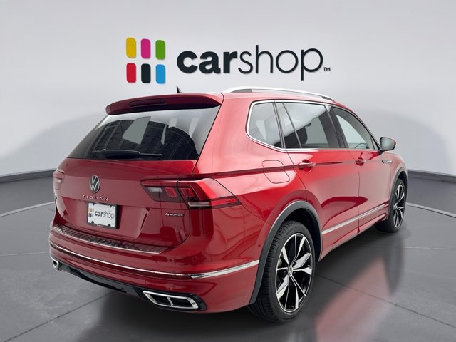 Used 2024 Volkswagen Tiguan SEL R-Line AWD/4WD image 5