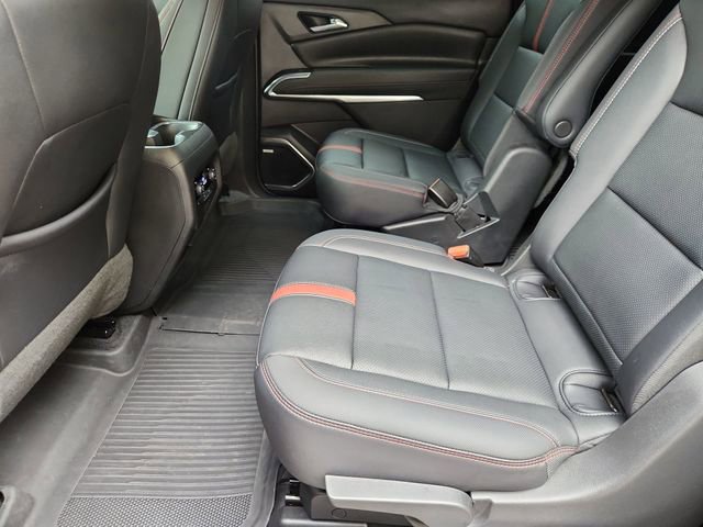 Used 2024 Chevrolet Traverse RS w/ LPO, Floor Liner Package image 25