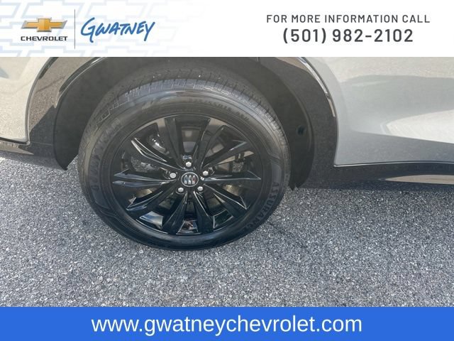 Used 2025 Buick Envista Sport Touring w/ Convenience I Package FWD image 11