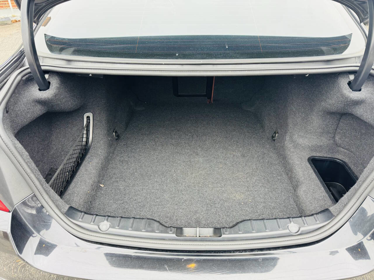 Used 2014 BMW 528i xDrive Sedan image 9