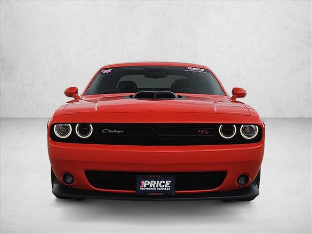 Used 2016 Dodge Challenger R/T Scat Pack RWD image 2