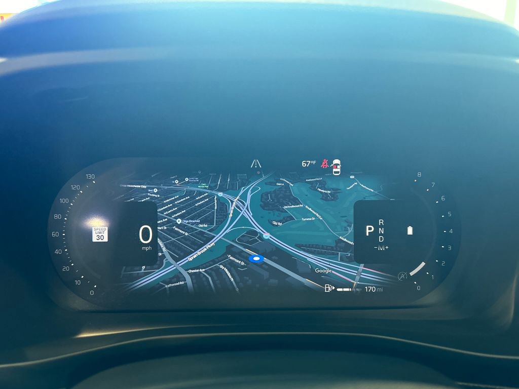 Used 2026 Volvo XC40 B5 Core w/ Climate Package image 15