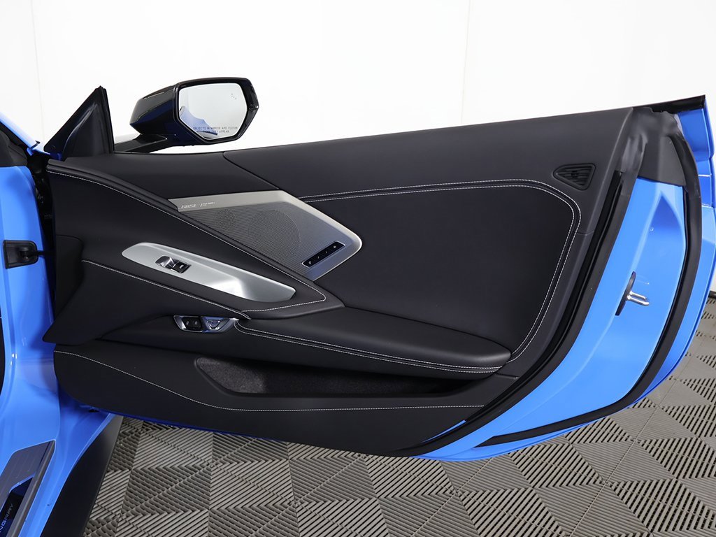 Used 2021 Chevrolet Corvette Stingray Preferred Cpe w/ Battery Protection Package image 29