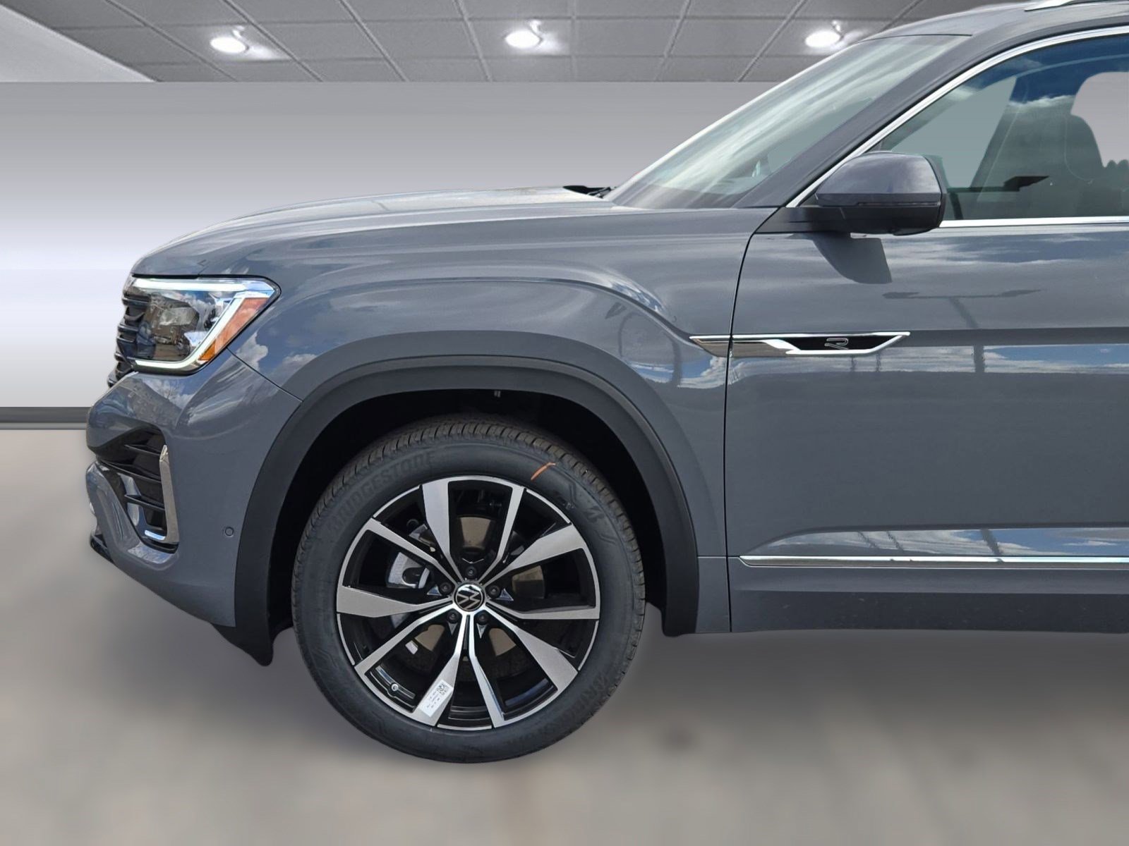 New 2026 Volkswagen Atlas SEL Premium R-Line image 19