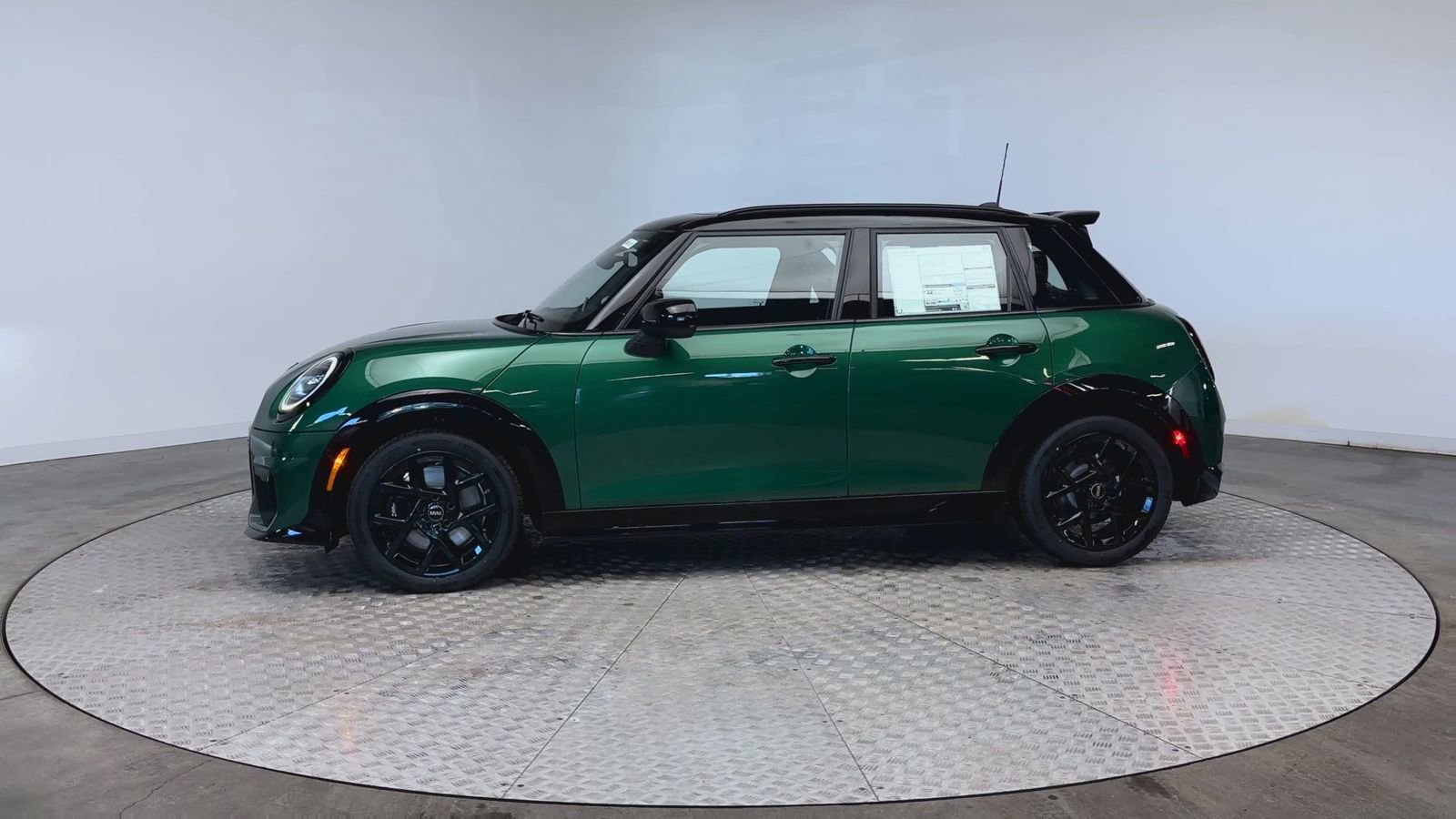 New 2026 MINI Cooper S FWD image 5