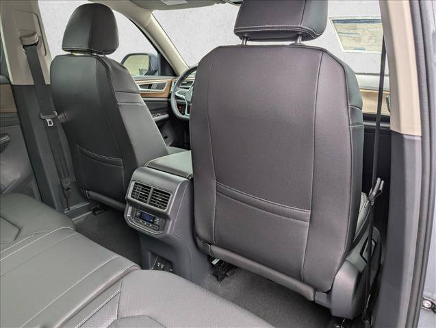 New 2026 Volkswagen Atlas SE FWD image 29