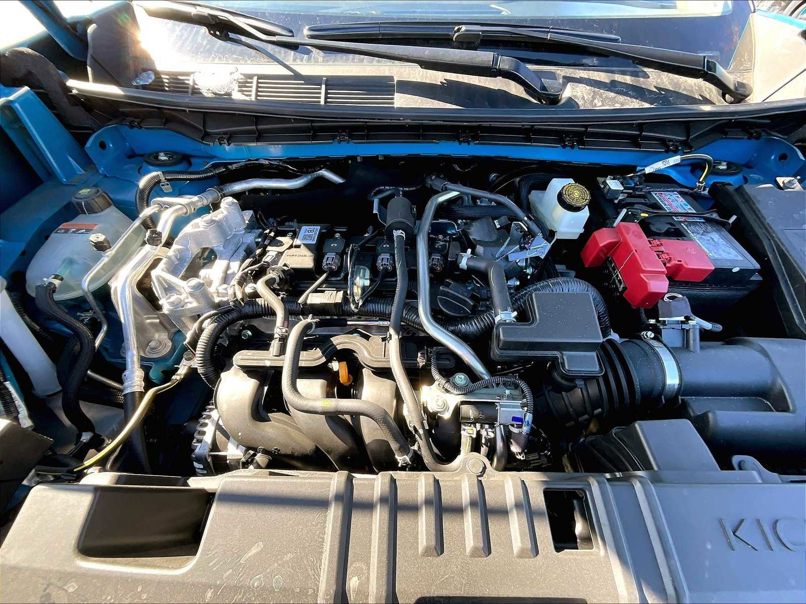 New 2025 Nissan Kicks SR w/ Illumination Package image 16