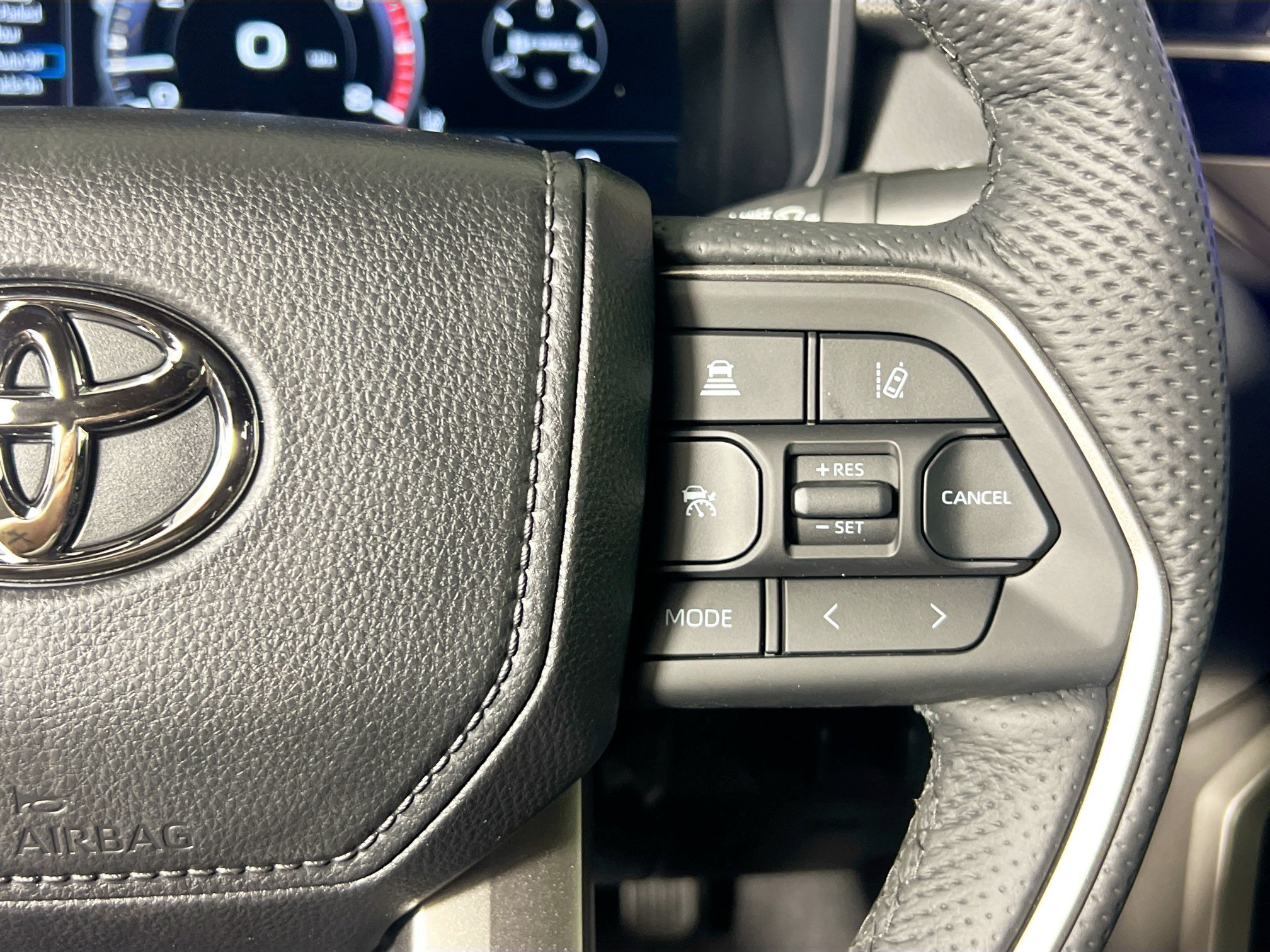 New 2026 Toyota Tundra Limited AWD/4WD image 19