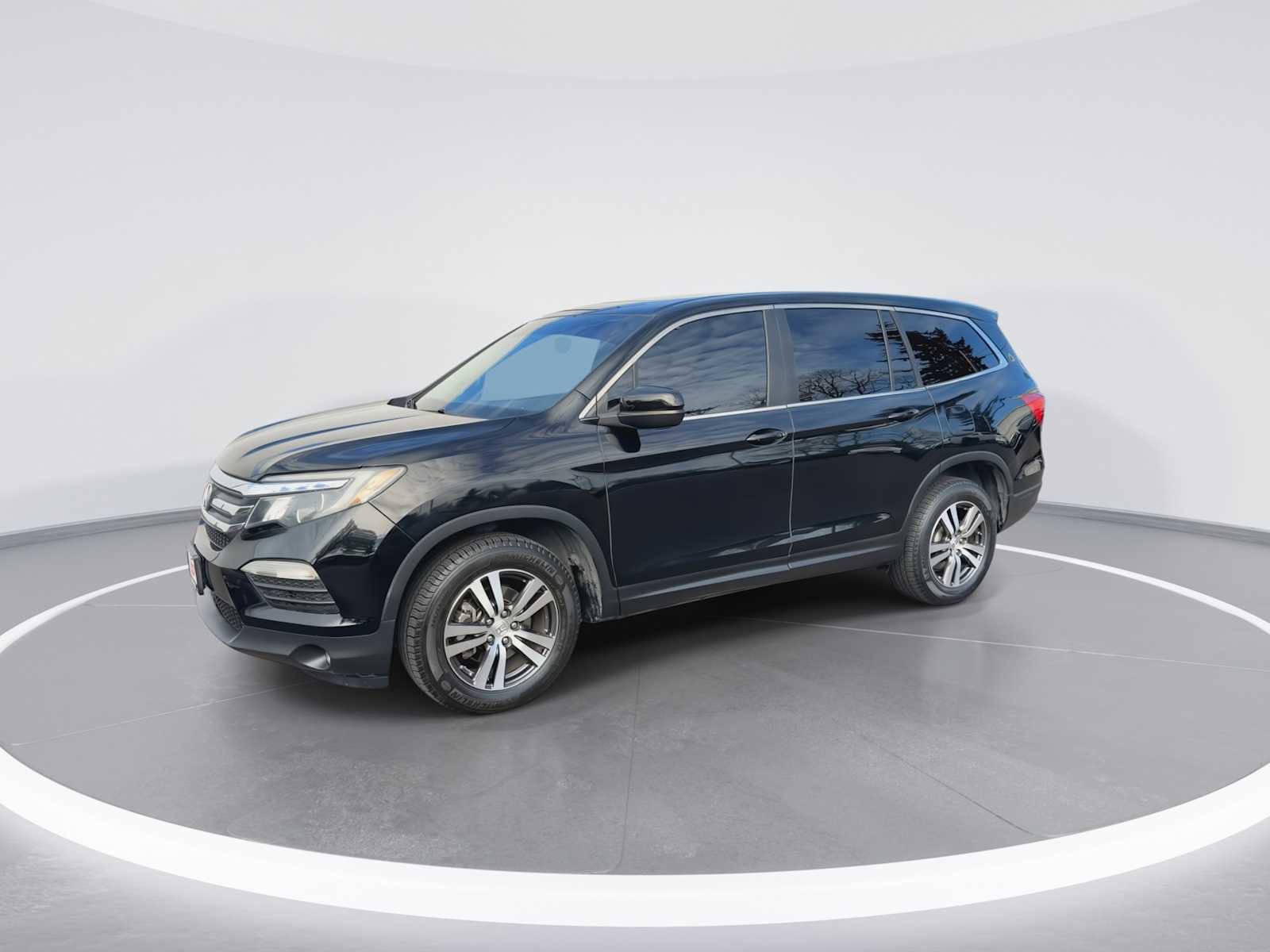Used 2016 Honda Pilot EX-L image 4