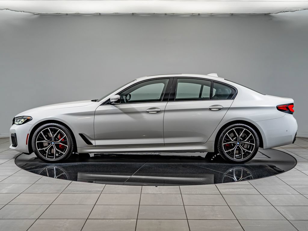 Used 2022 BMW 540i w/ M Sport Package RWD image 8