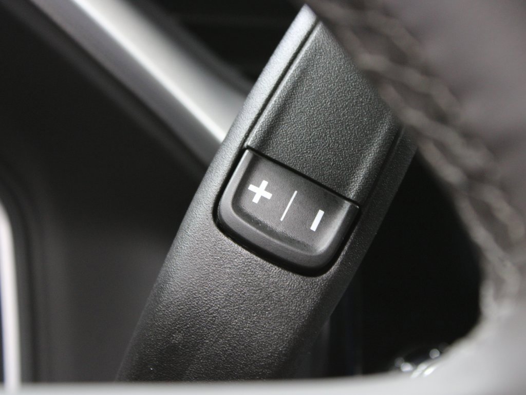 Used 2024 GMC Sierra 2500 Denali w/ Technology Package image 68