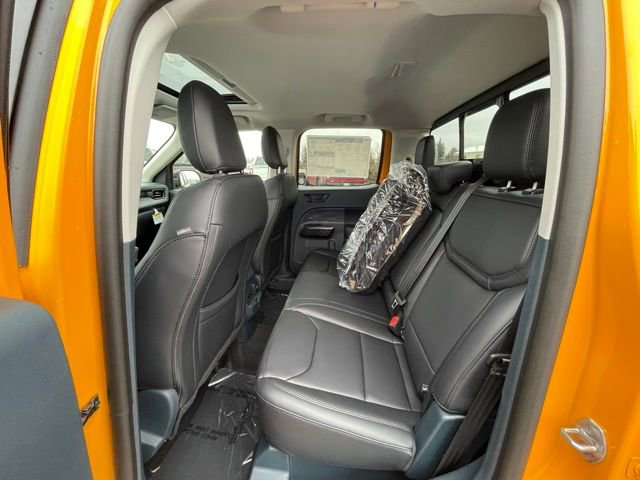 New 2026 Ford Maverick Lariat w/ Black Appearance Package image 9