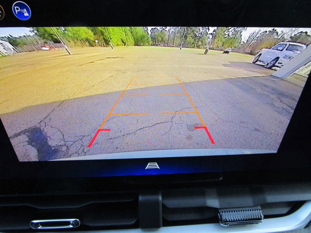 New 2026 Chevrolet Equinox LT w/ Convenience Package II image 40