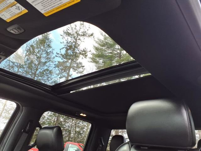 Used 2020 Ford F150 Raptor w/ Equipment Group 802A Luxury image 11