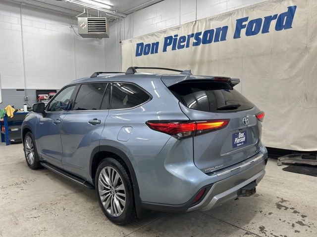 Used 2021 Toyota Highlander Platinum image 7