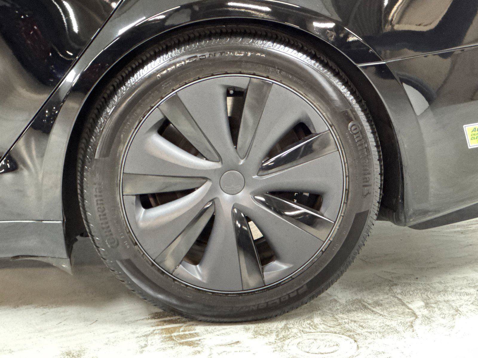 Used 2023 Tesla Model S Standard Range AWD/4WD image 23