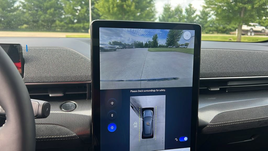 New 2025 Ford Mustang Mach-E GT w/ Bronze Appearance Package image 17