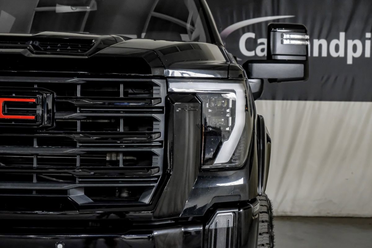 Used 2024 GMC Sierra 2500 SLT w/ Texas SLT Premium Package AWD/4WD image 42